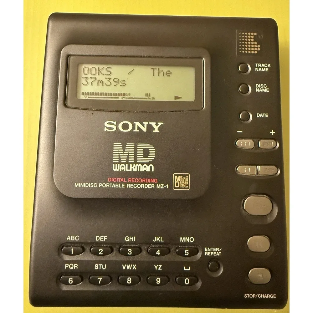 SONY MZ-1 MD Minidisc Walkman Portable Recorder Bundle W/ Accessories Tested‎